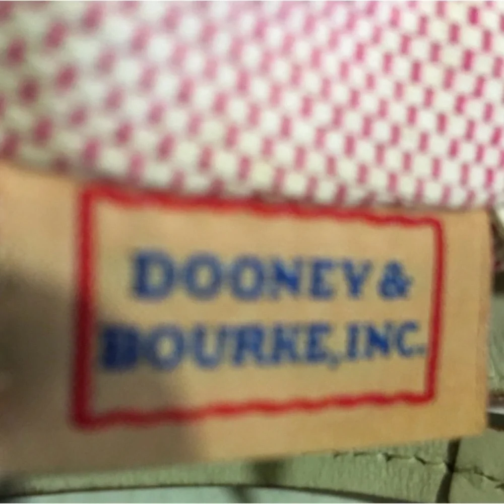 Dooney bourke vintage Vibrant Hobo Bag with Bold Letter Design